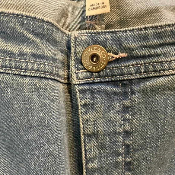 Style & Co. Medium Blue Straight Leg Jeans - Picture 3 of 7